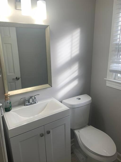 Renovated 3Bedroom 2.5Bath 2 Story House W/ Garage Lawrenceville Extérieur photo