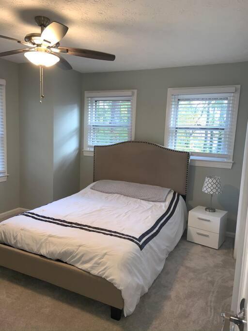Renovated 3Bedroom 2.5Bath 2 Story House W/ Garage Lawrenceville Extérieur photo
