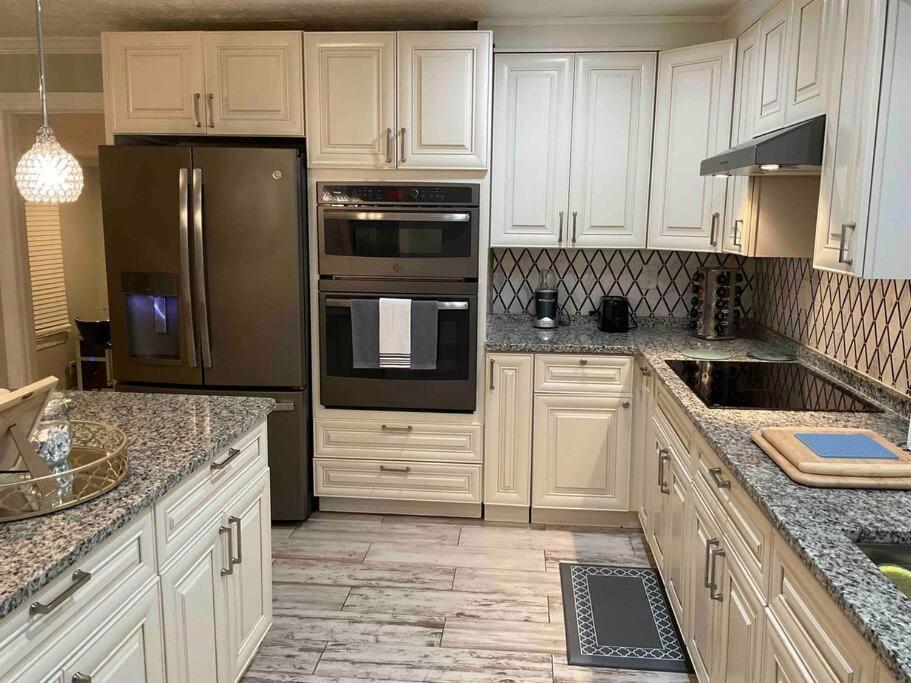Renovated 3Bedroom 2.5Bath 2 Story House W/ Garage Lawrenceville Extérieur photo